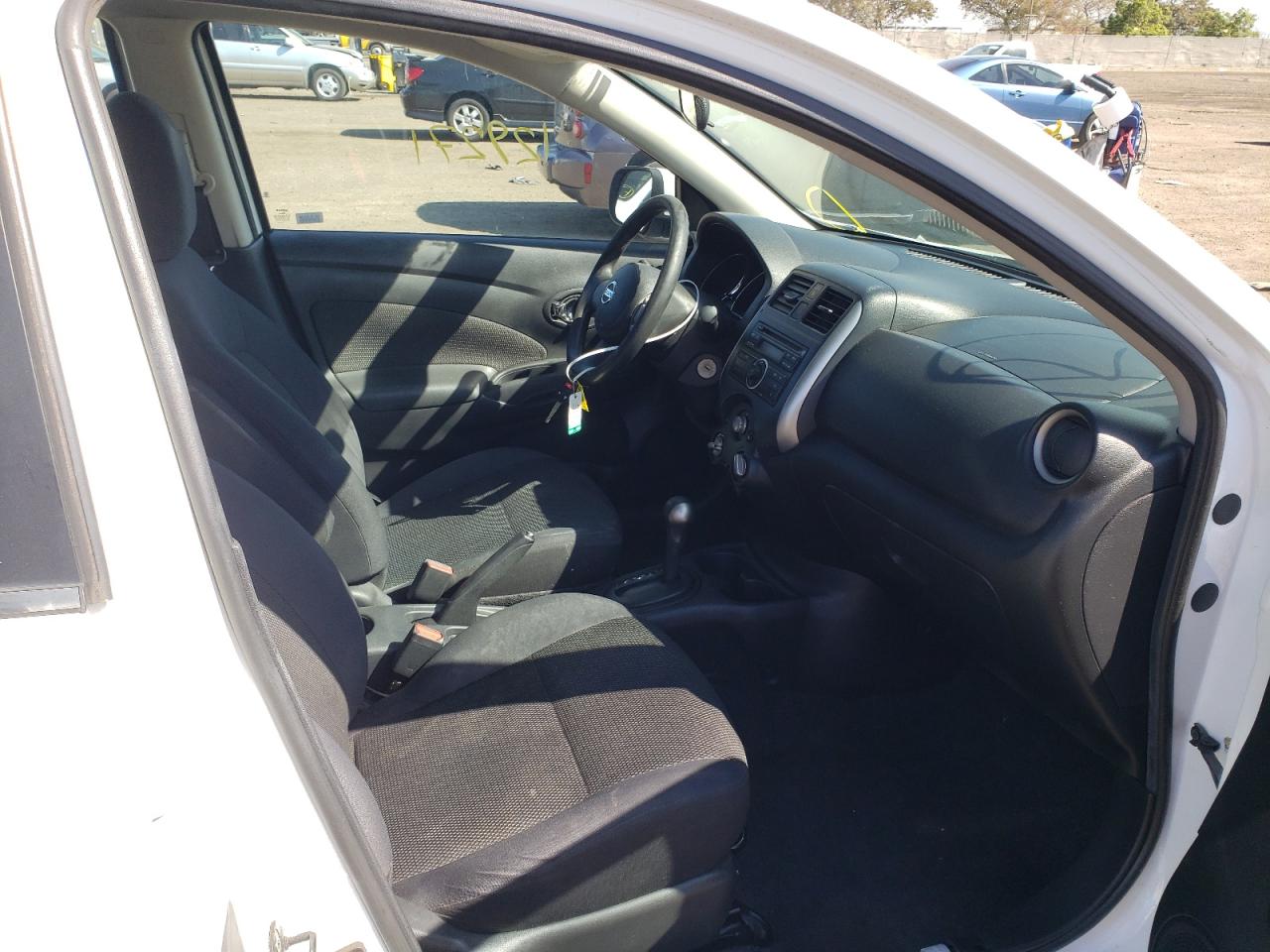 Photo 5 from auction – 2013 NISSAN VERSA S with VIN 3N1CN7AP9DL836131
