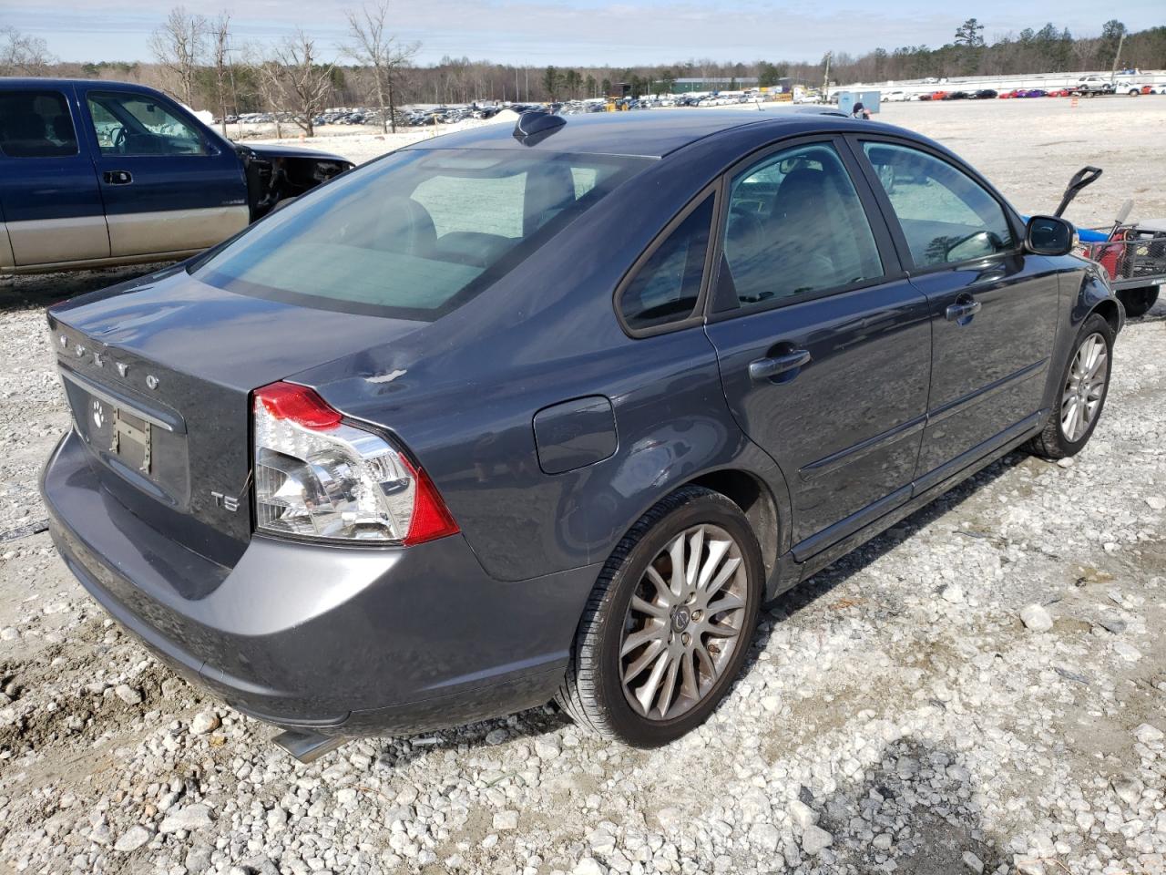 Photo 4 from auction – 2011 VOLVO S40 T5 with VIN YV1672MS3B2536150