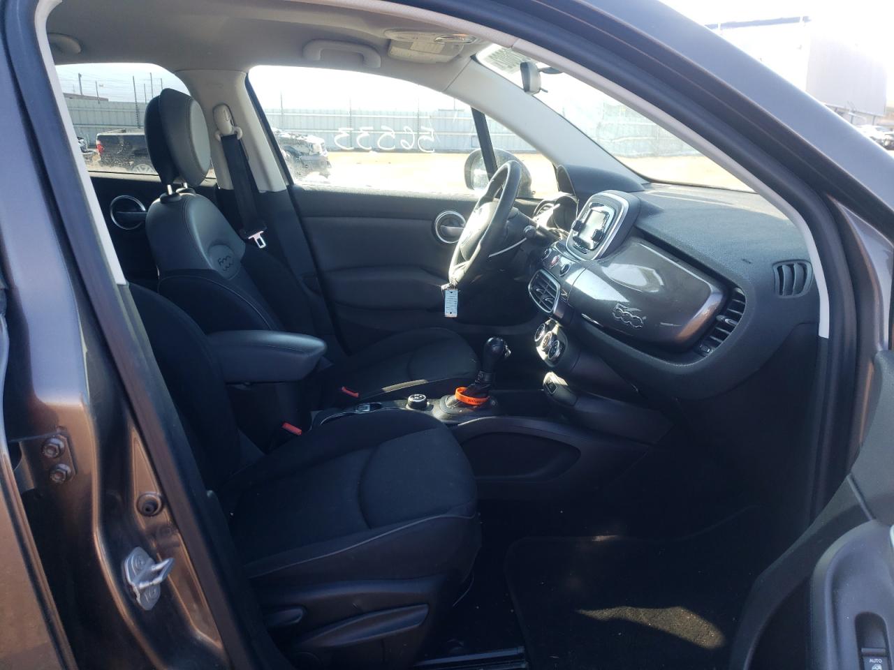 Photo 5 from auction – 2016 FIAT 500X EASY with VIN ZFBCFYBT0GP329973
