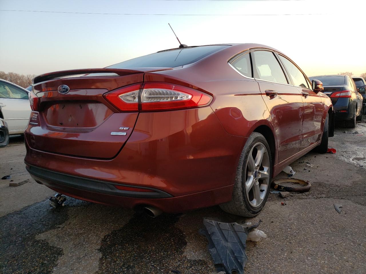 Photo 4 from auction – 2014 FORD FUSION SE with VIN 3FA6P0HD2ER244730