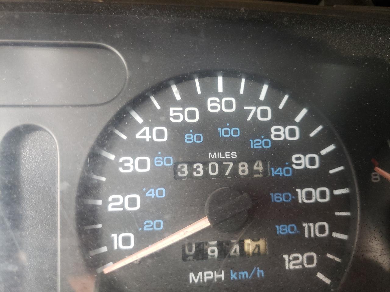Photo 8 from auction – 1996 DODGE RAM 3500 with VIN 3B7MC33C3TM195092