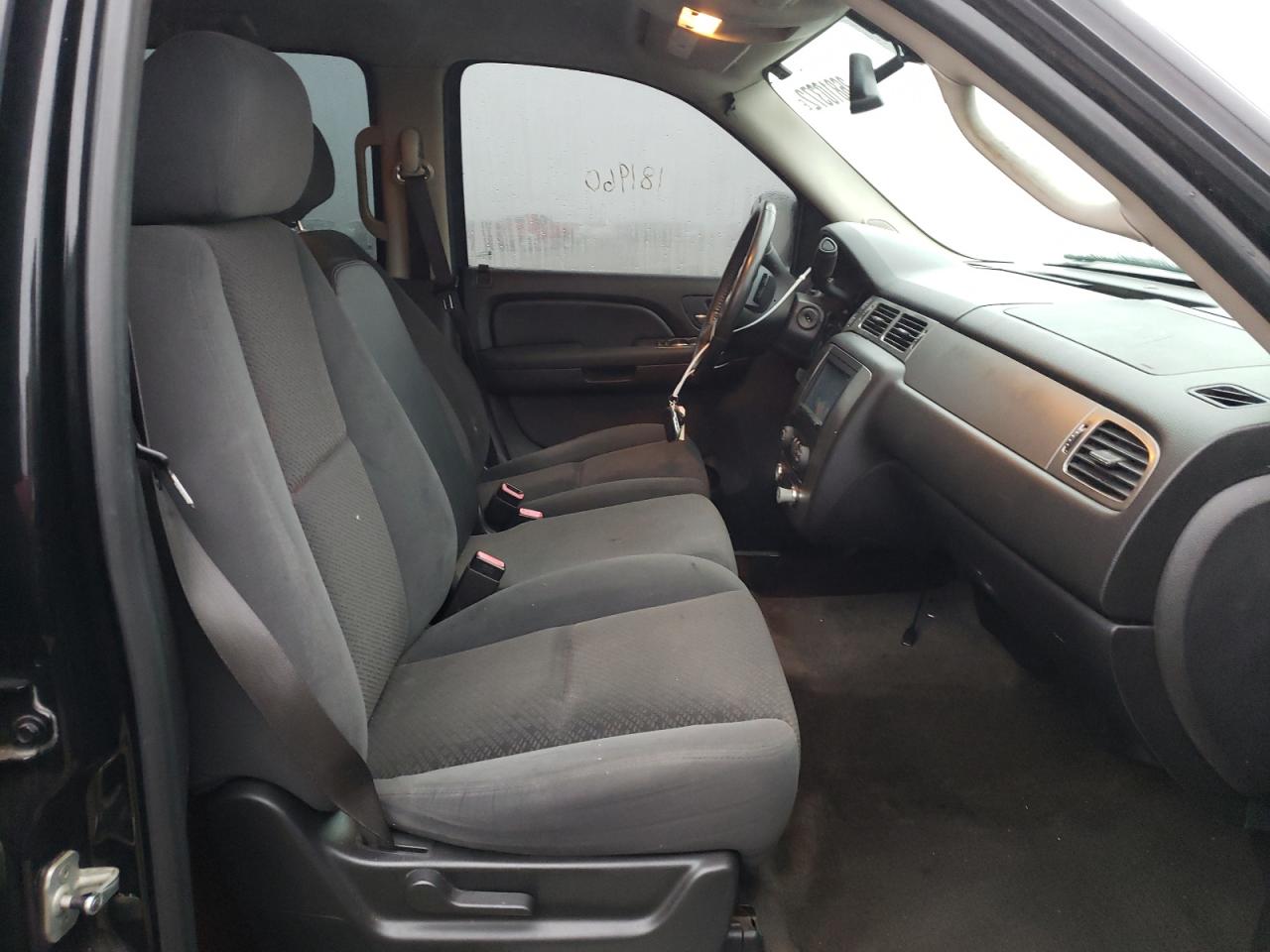 Photo 5 from auction – 2007 CHEVROLET TAHOE C150 with VIN 1GNFC13087R396159