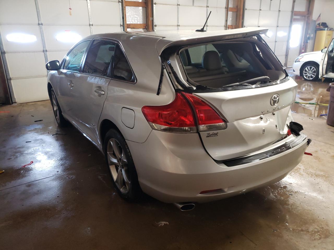 Photo 3 from auction – 2010 TOYOTA VENZA with VIN 4T3BK3BB6AU043810