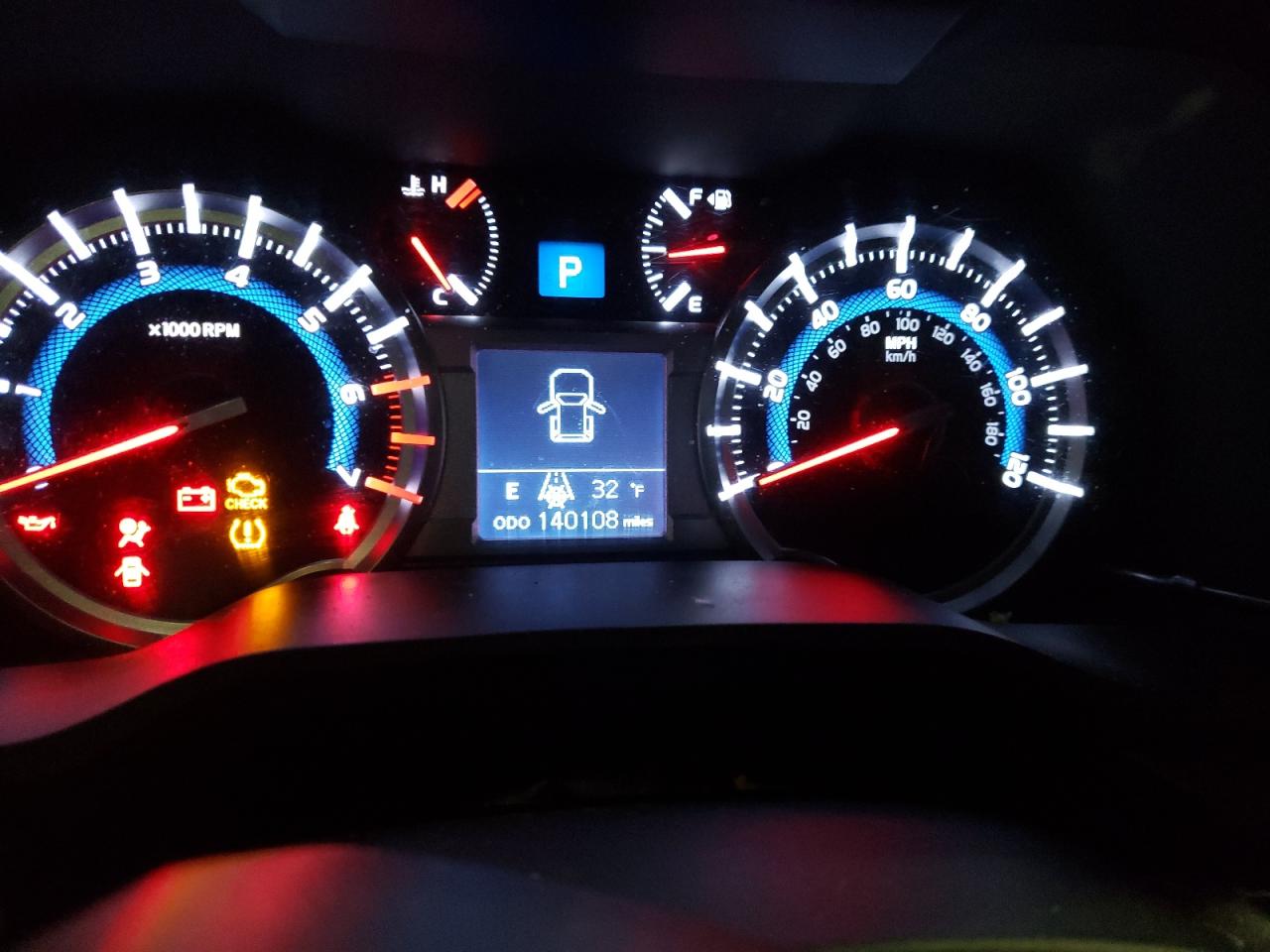 Photo 8 from auction – 2016 TOYOTA 4RUNNER SR with VIN JTEBU5JR9G5390001