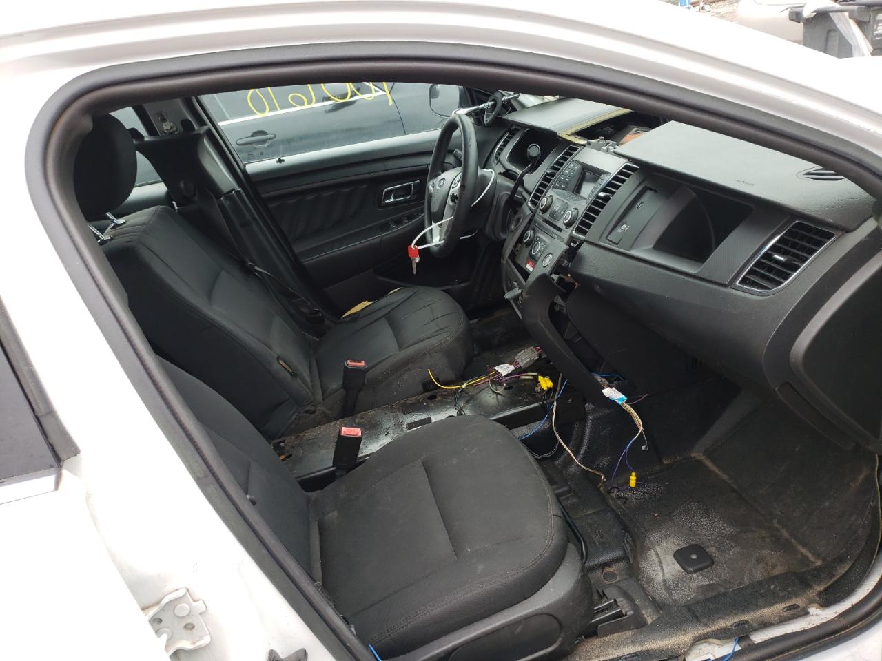 Photo 5 from auction – 2016 FORD TAURUS POL with VIN 1FAHP2MK5GG138498