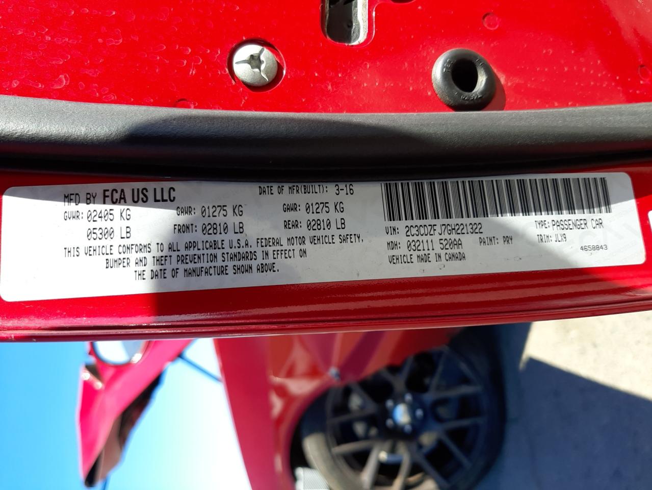 Photo 10 from auction – 2016 DODGE CHALLENGER with VIN 2C3CDZFJ7GH221322