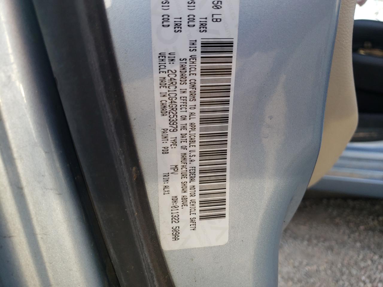 Photo 10 from auction – 2016 CHRYSLER TOWN & COU with VIN 2C4RC1CG4GR253979
