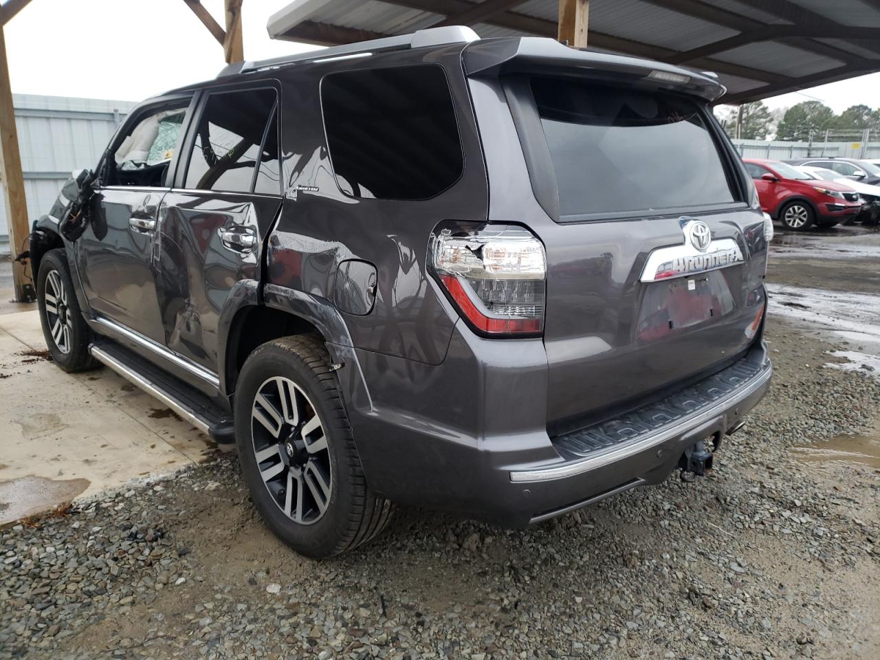 Photo 3 from auction – 2017 TOYOTA 4RUNNER SR with VIN JTEBU5JR5H5409550