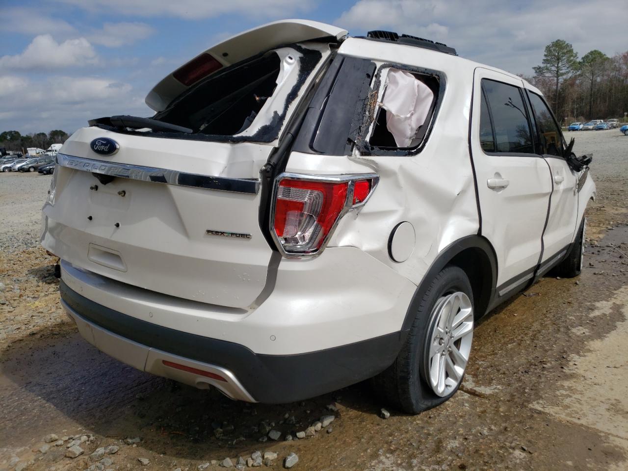Photo 4 from auction – 2016 FORD EXPLORER X with VIN 1FM5K7D82GGC20391