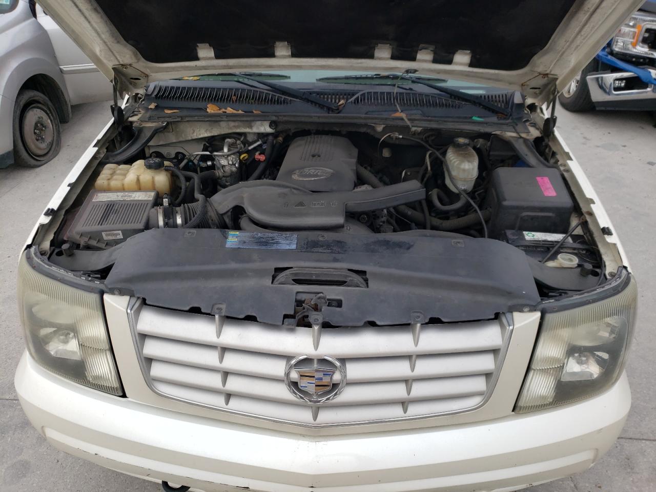 Photo 7 from auction – 2004 CADILLAC ESCALADE L with VIN 1GYEC63T24R129374