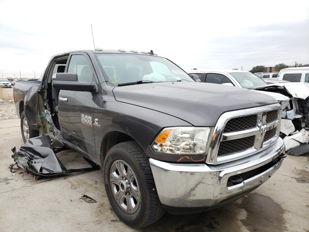 RAM 2500 SLT 2014 with VIN 3C6UR4DL3EG230516 - Photo from auction