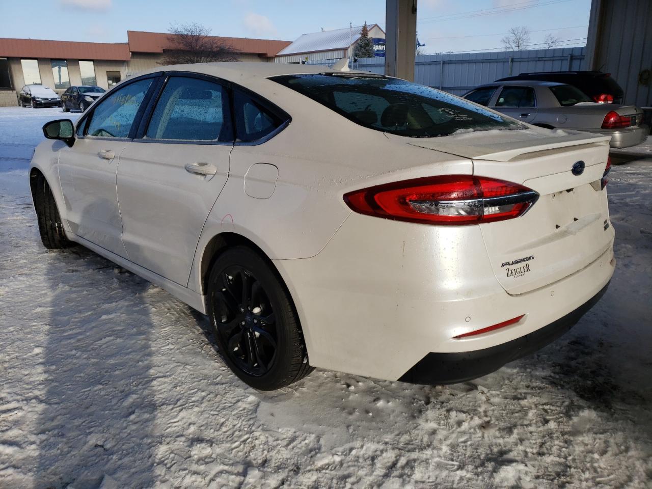 Photo 3 from auction – 2020 FORD FUSION SE with VIN 3FA6P0HD1LR125161