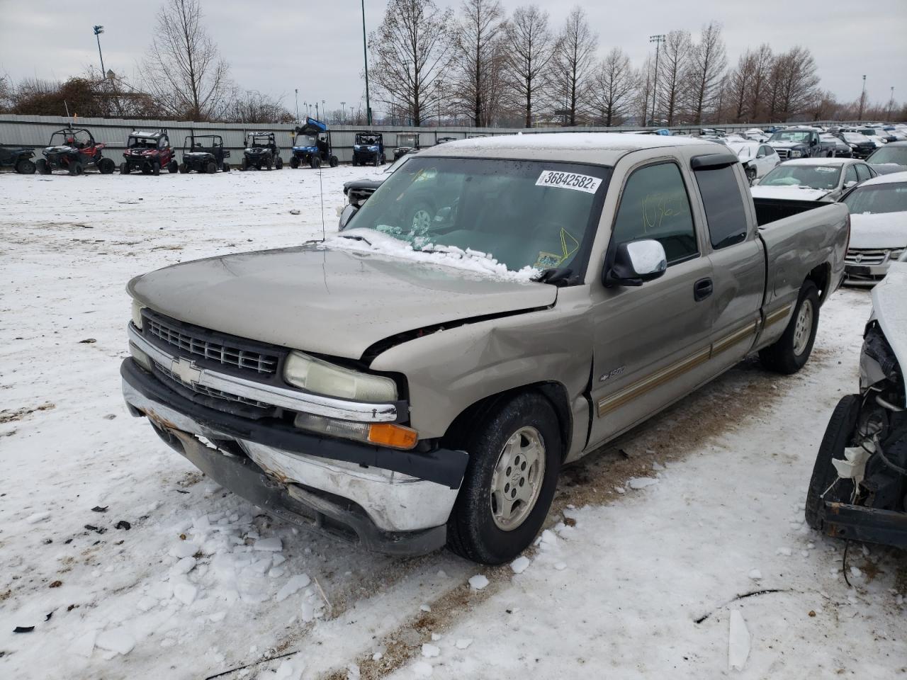 Photo 2 from auction – 2002 CHEVROLET SILVRDO LT with VIN 2GCEC19T121426898