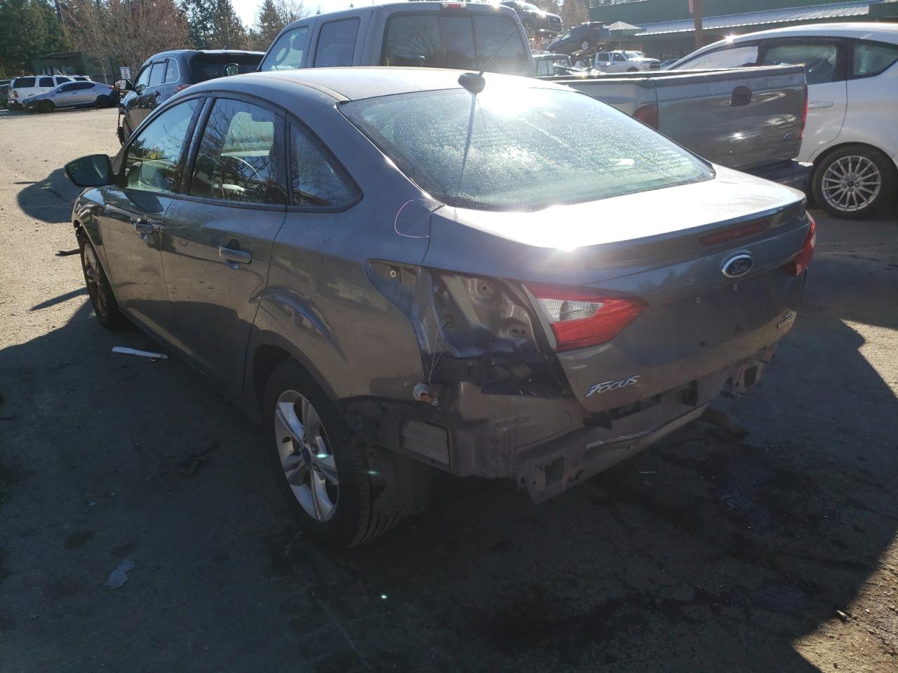 Photo 3 from auction – 2014 FORD FOCUS with VIN 1FADP3F29EL288037