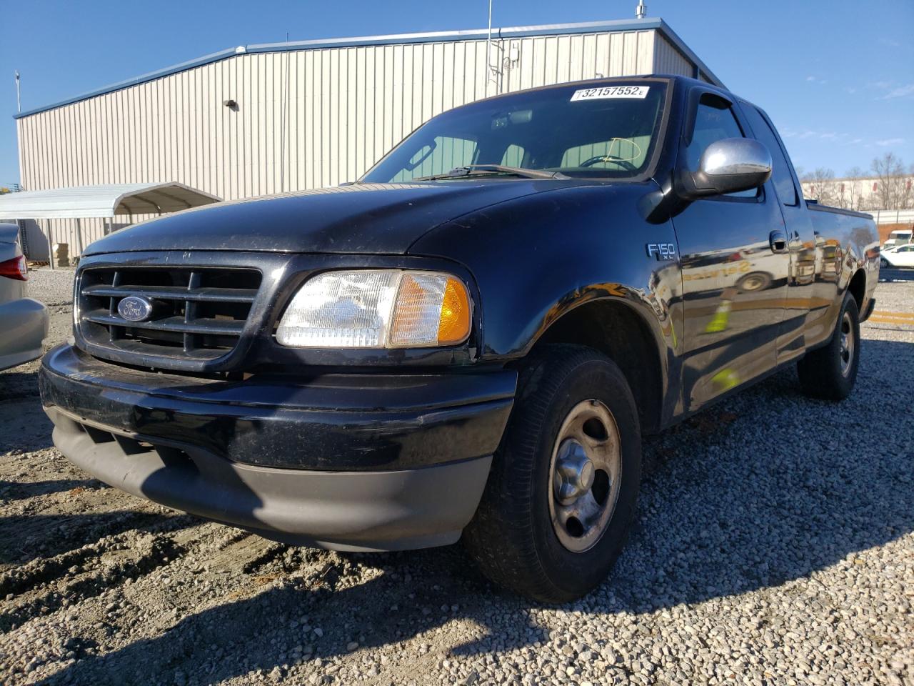Foto 2 de la subasta – 2003 FORD F150 con VIN 1FTRX17233NA66727