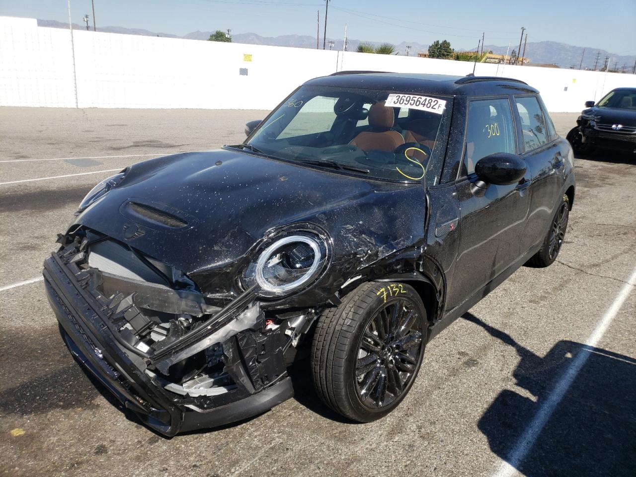 Photo 2 from auction – 2022 MINI COOPER S with VIN WMW53DK04N2R88281