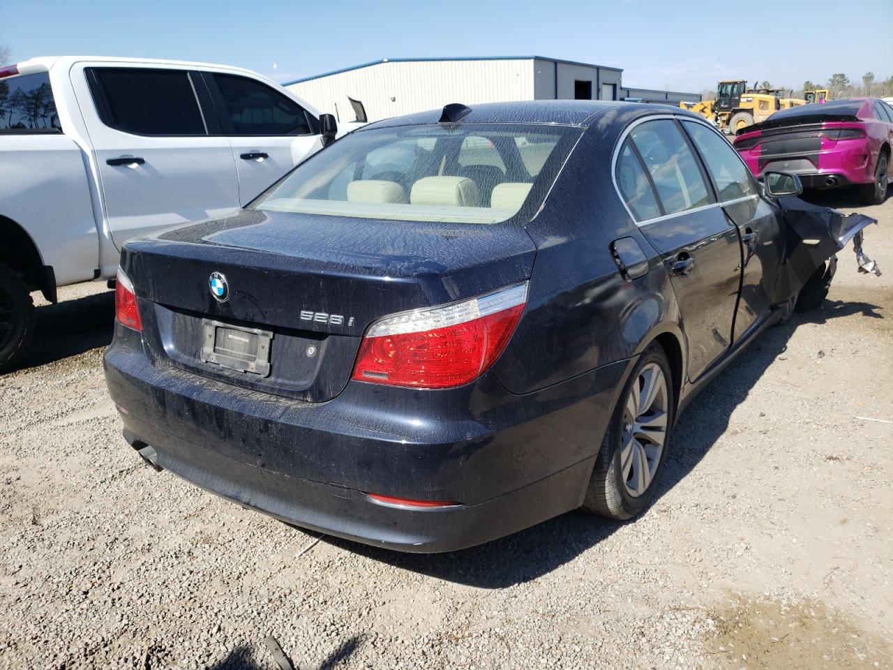Photo 4 from auction – 2010 BMW 528 I with VIN WBANU5C54AC129788