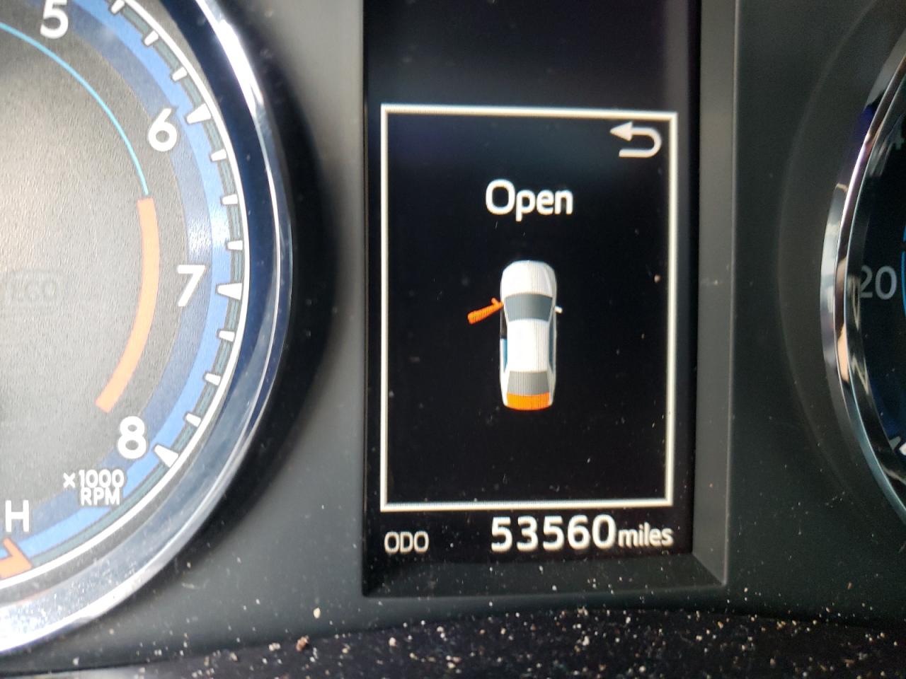 Photo 8 from auction – 2017 TOYOTA COROLLA L with VIN 5YFBURHE3HP610008