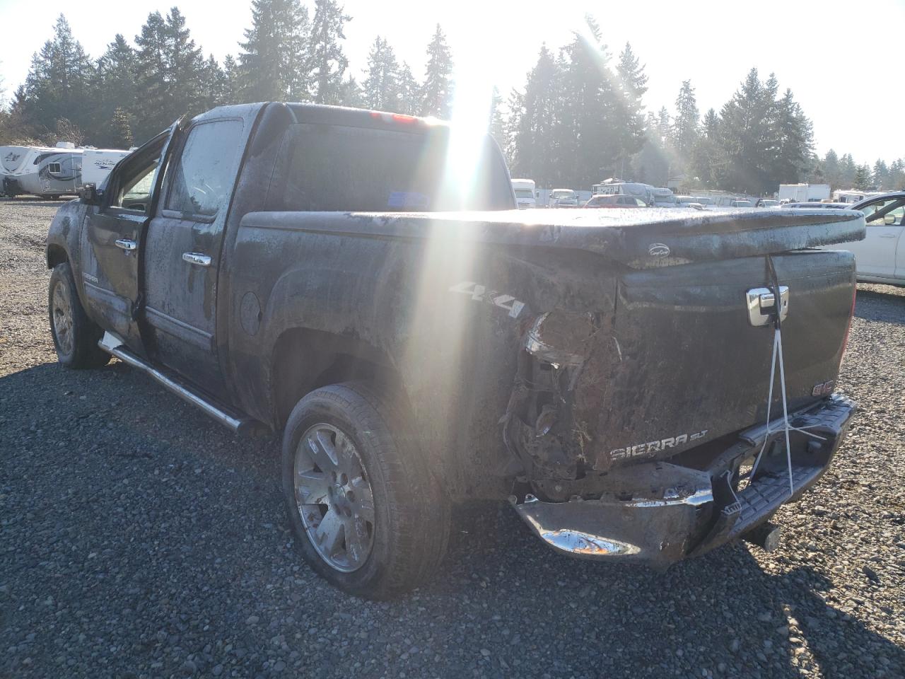Photo 3 from auction – 2007 GMC NEW SIERRA with VIN 3GTEK13M07G551216