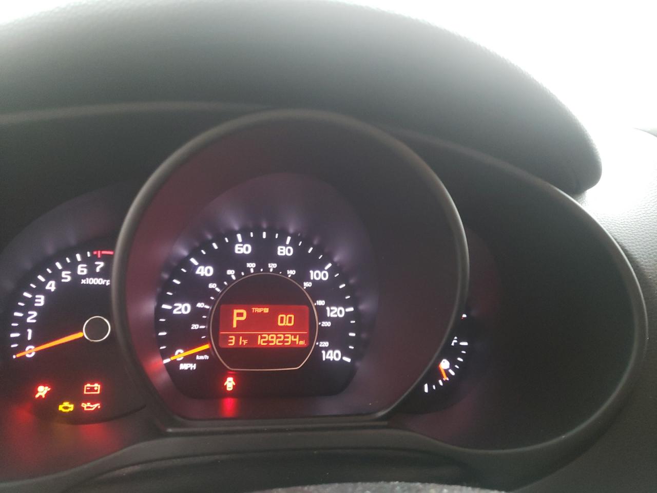 Photo 8 from auction – 2015 KIA SOUL with VIN KNDJN2A28F7215689