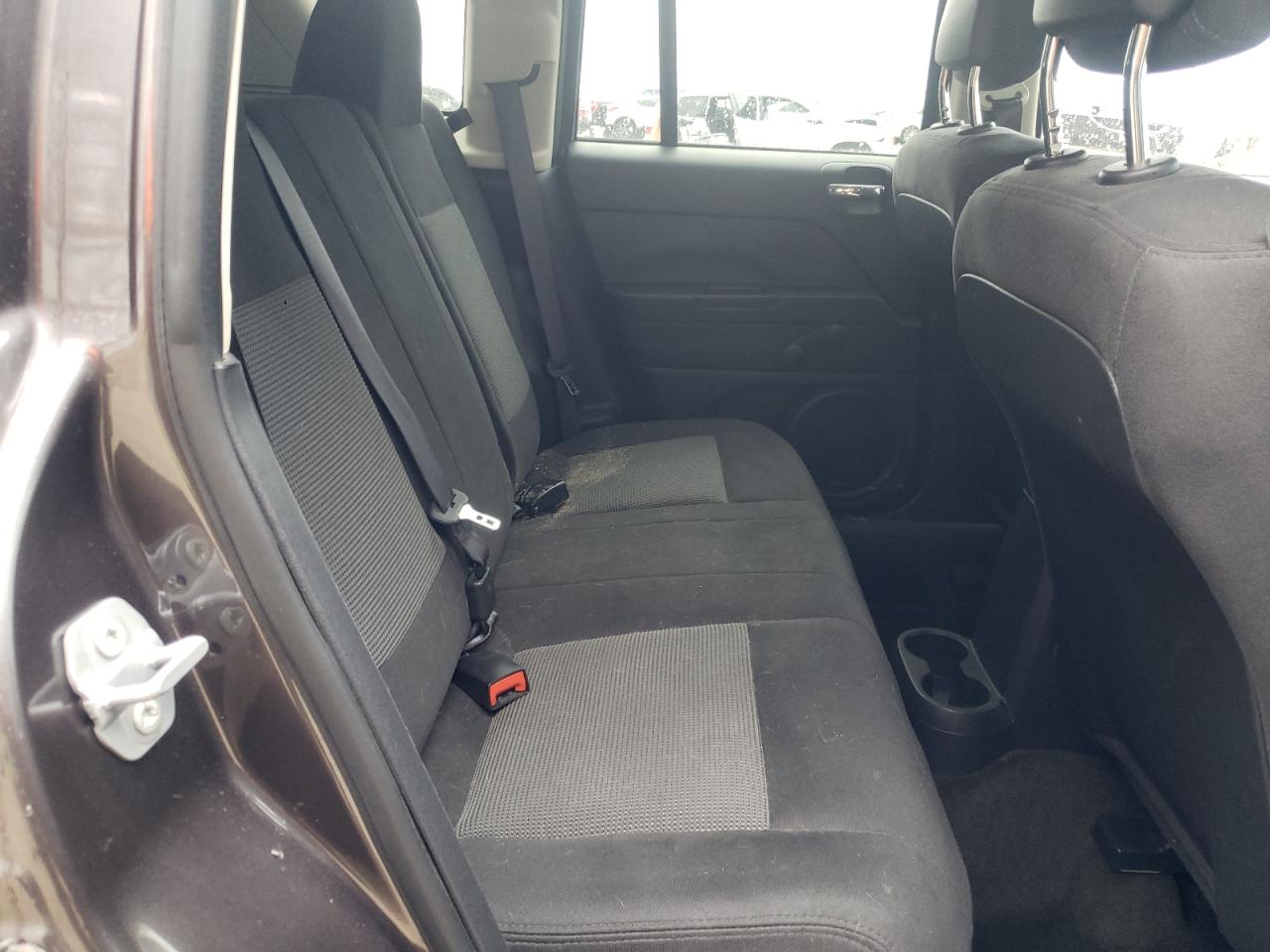 Photo 6 from auction – 2017 JEEP COMPASS SP with VIN 1C4NJCBB1HD132823