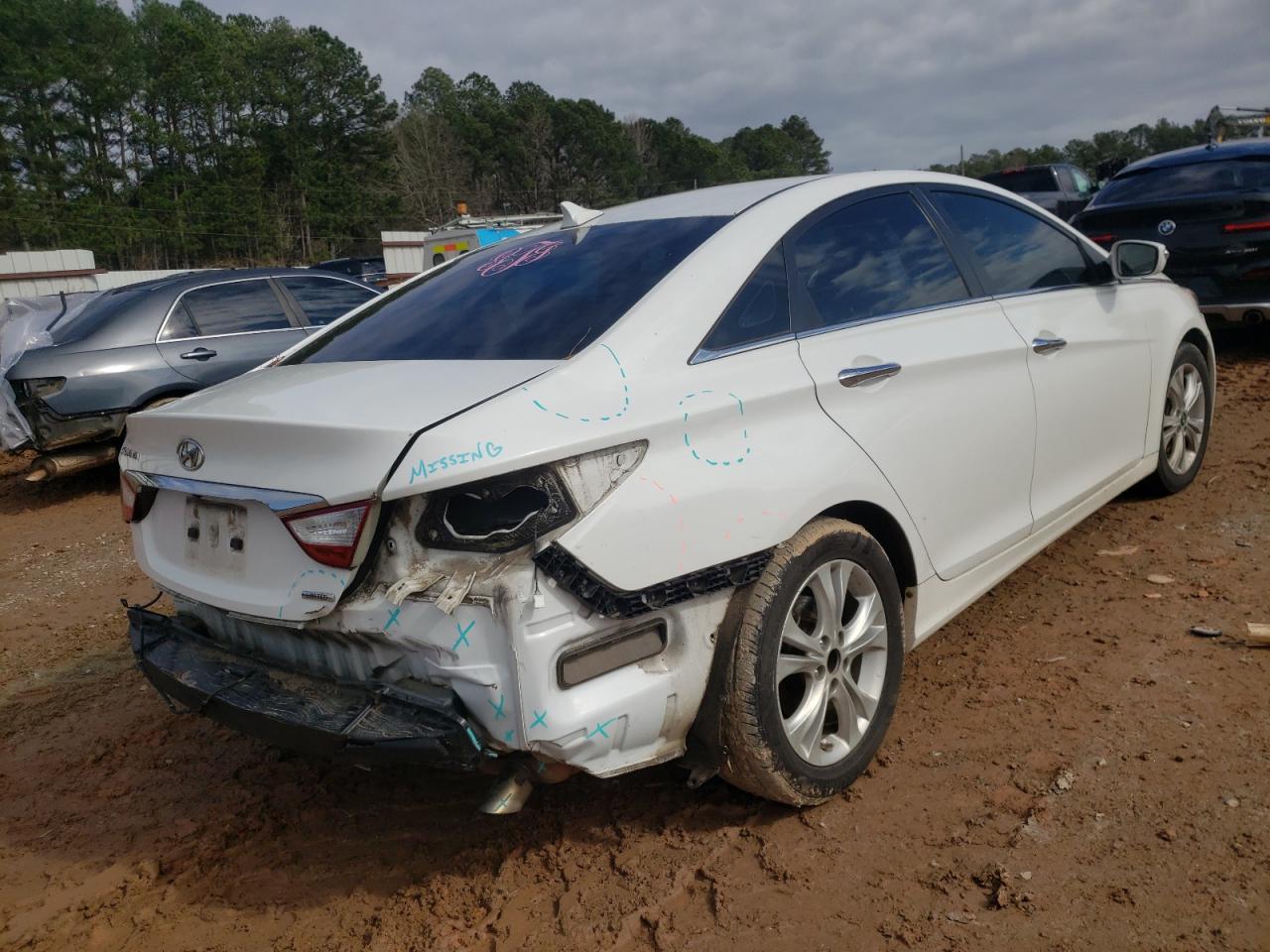 Фото 4 с аукциона – 2011 HYUNDAI SONATA SE с VIN 5NPEC4AC8BH258155