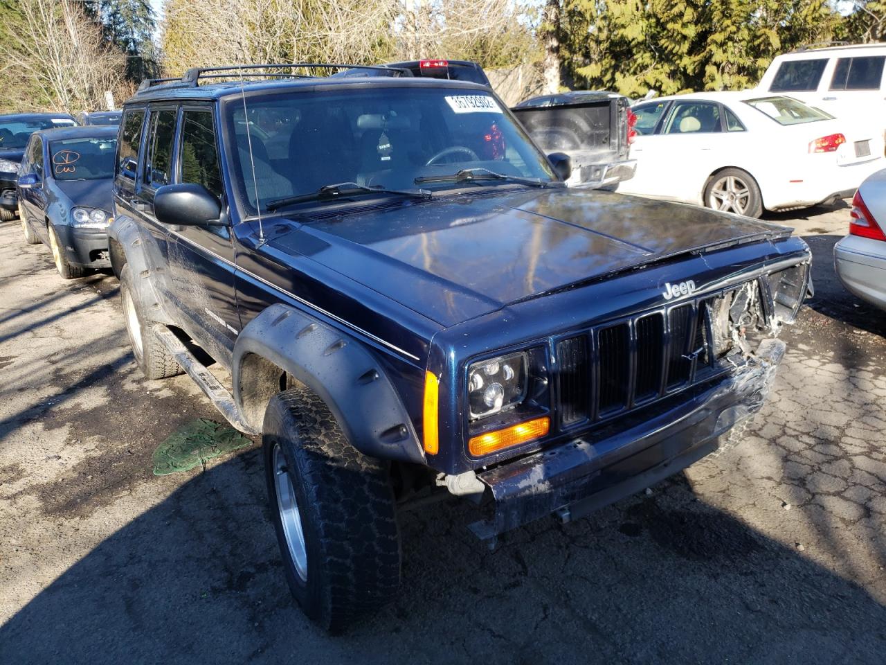 Zdjęcie 1 z aukcji – 2001 JEEP CHEROKEE S z VIN 1J4FF48S01L625143