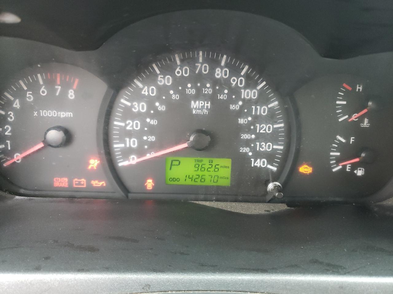 Photo 8 from auction – 2006 KIA SPECTRA LX with VIN KNAFE121565219889