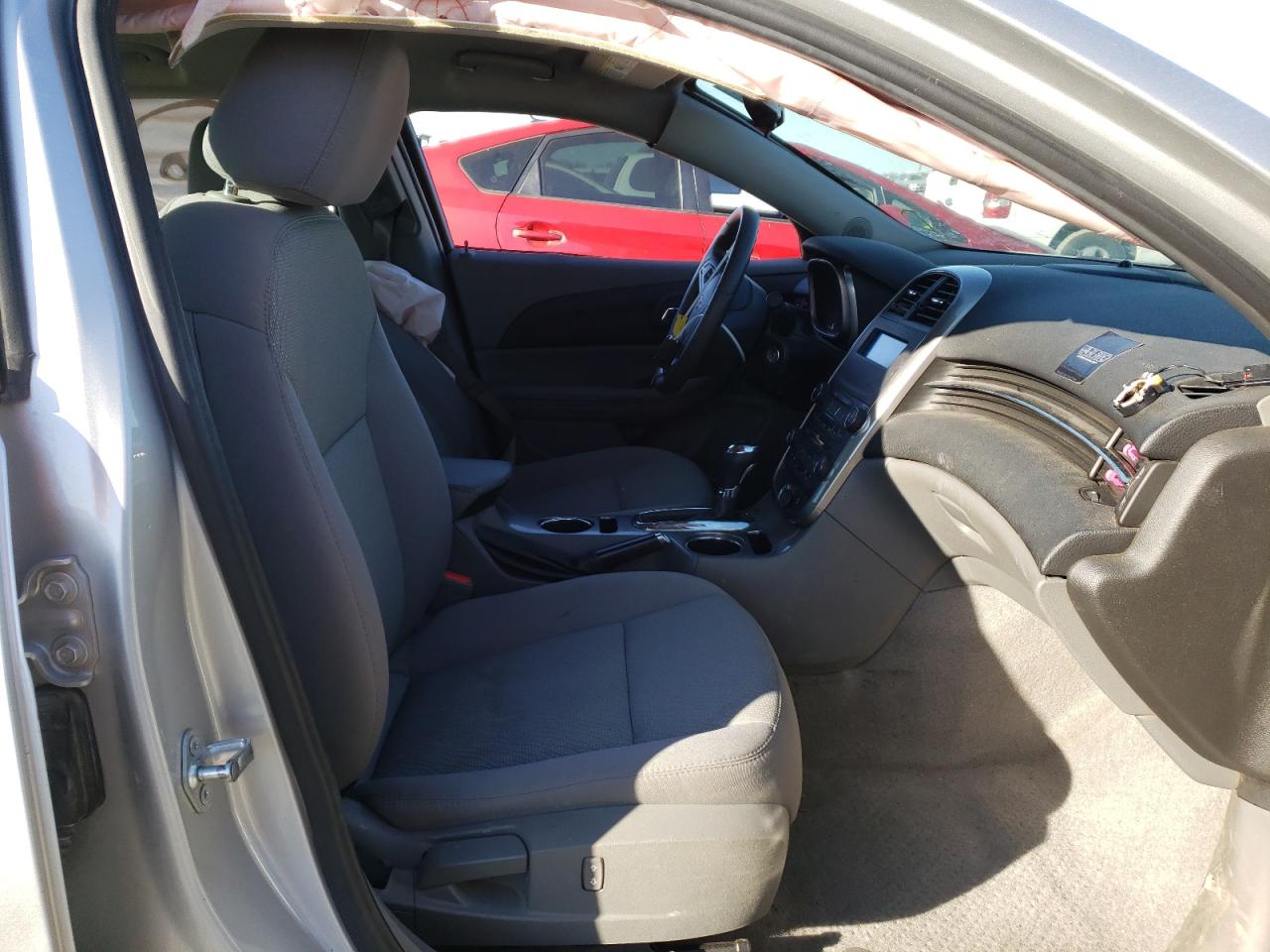 Photo 5 from auction – 2014 CHEVROLET MALIBU LS with VIN 1G11A5SL7EF291065