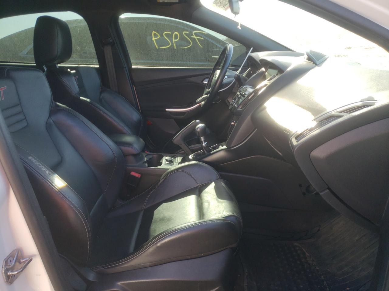 Photo 5 from auction – 2014 FORD FOCUS ST with VIN 1FADP3L9XEL350448