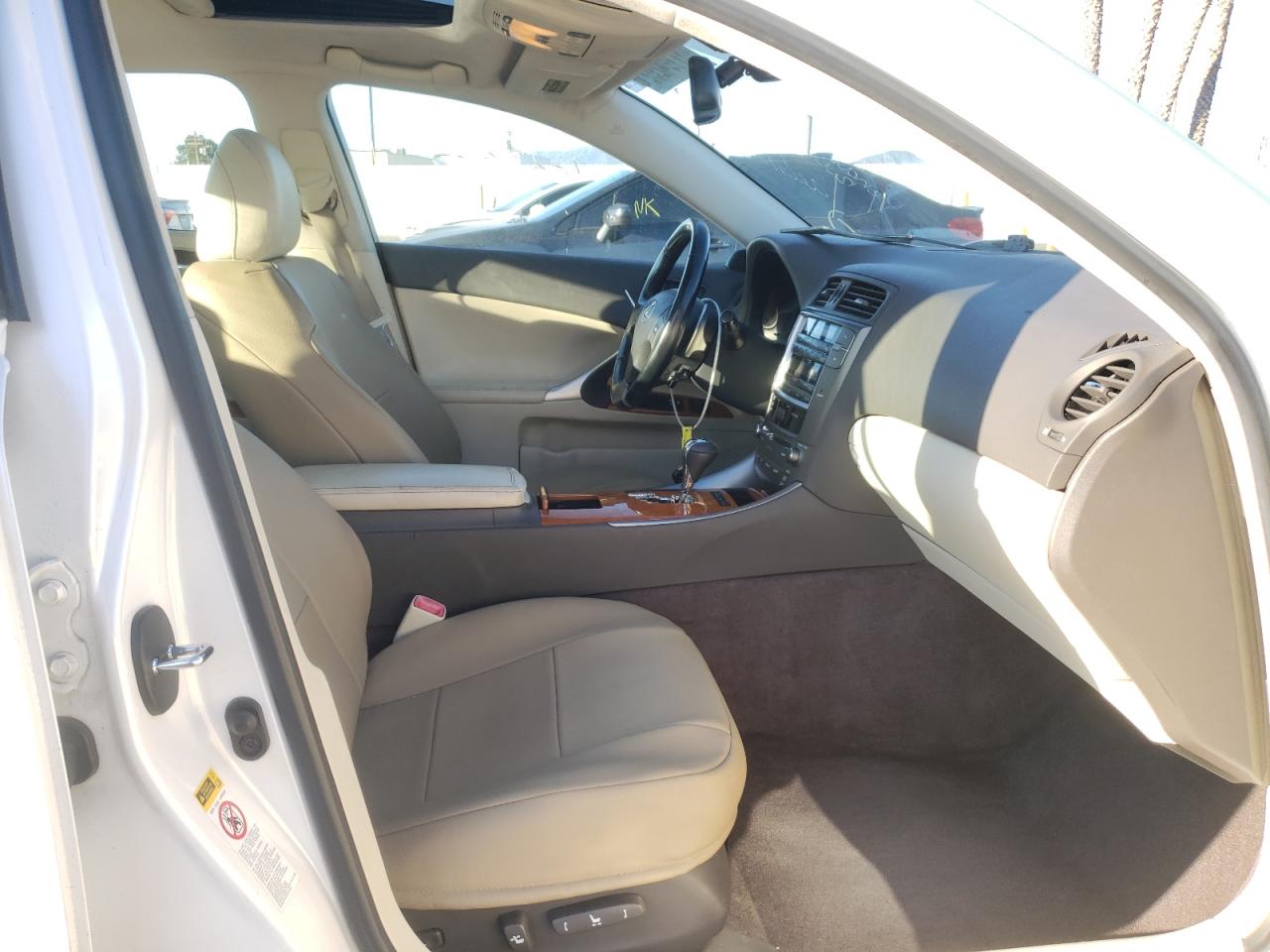 Photo 5 from auction – 2009 LEXUS IS 250 with VIN JTHBK262195086618