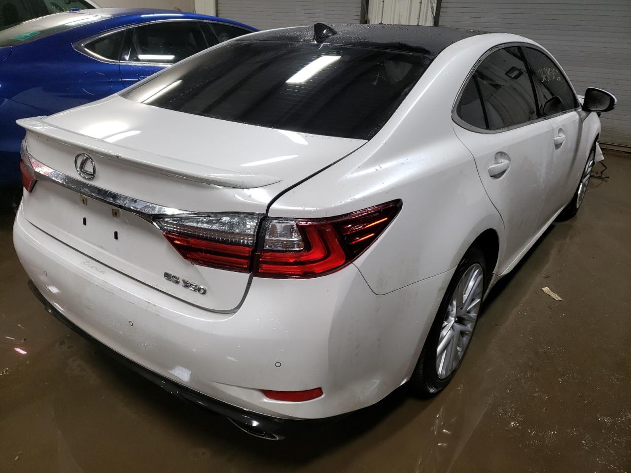 Photo 4 from auction – 2018 LEXUS ES 350 with VIN 58ABK1GG0JU087683