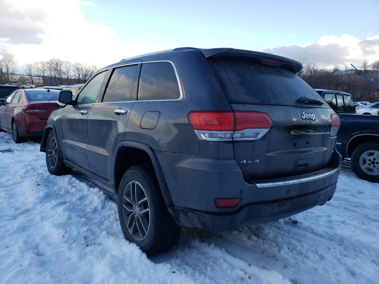 Photo 3 from auction – 2018 JEEP GRAND CHER with VIN 1C4RJFBG9JC489631