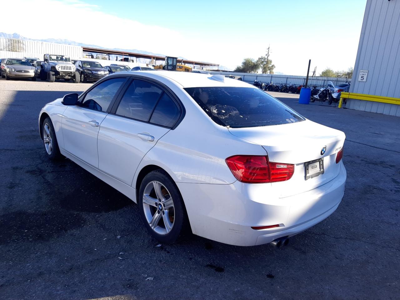Zdjęcie 3 z aukcji – 2012 BMW 328 I SULE z VIN WBA3C1C58CF431623