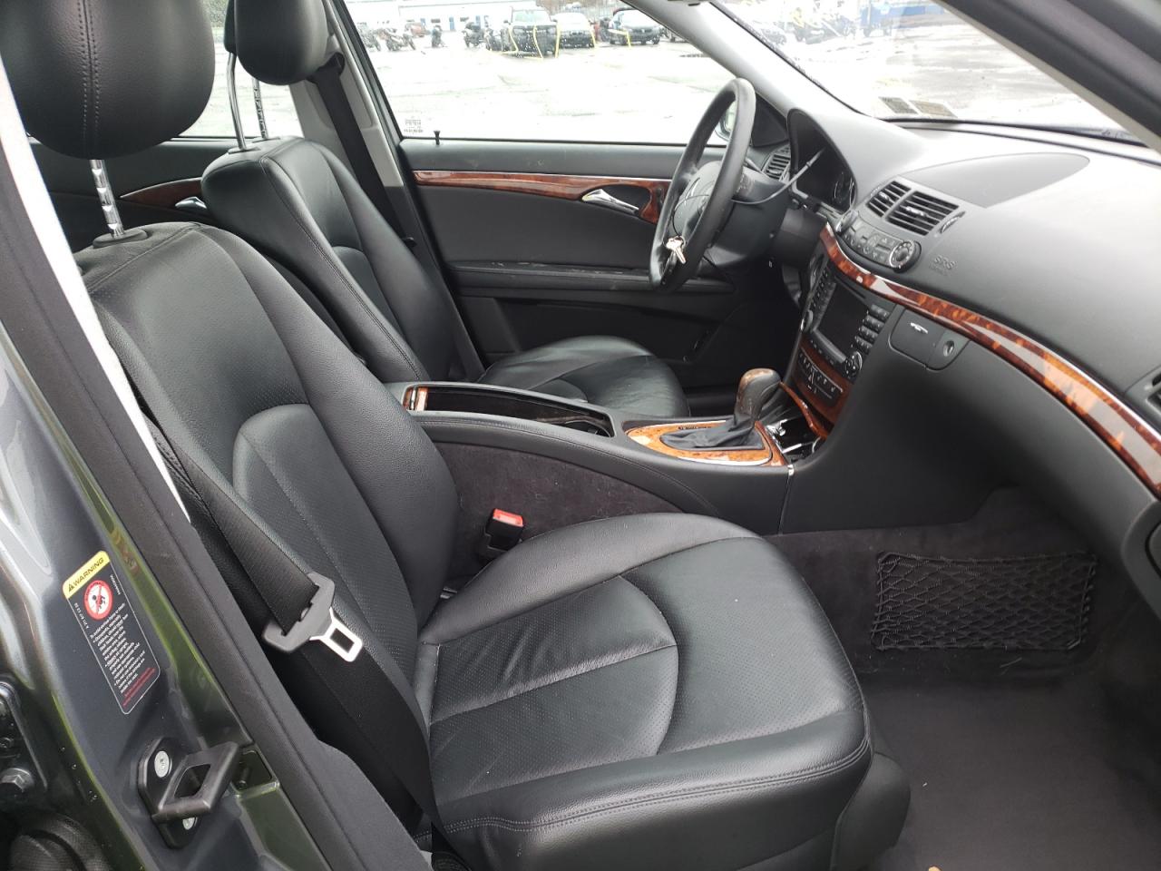 Photo 5 from auction – 2005 MERCEDES-BENZ E 320 with VIN WDBUF65J35A708649