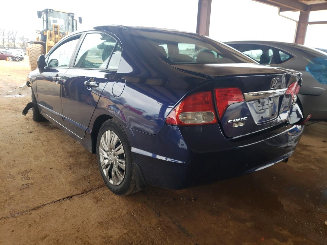 Photo 3 from auction – 2010 HONDA CIVIC LX with VIN 2HGFA1F50AH559076