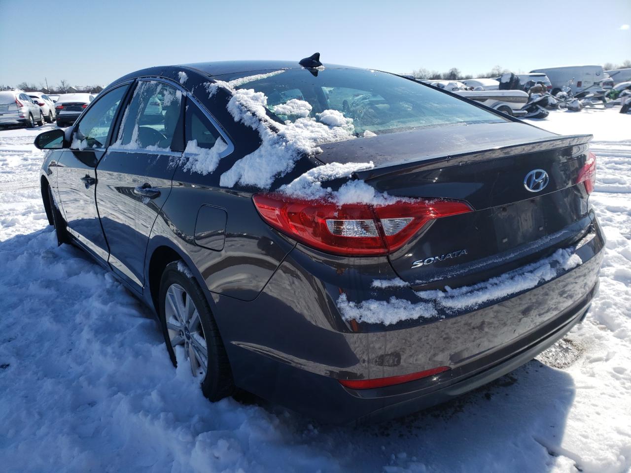 Photo 3 from auction – 2015 HYUNDAI SONATA SE with VIN 5NPE24AF1FH110688