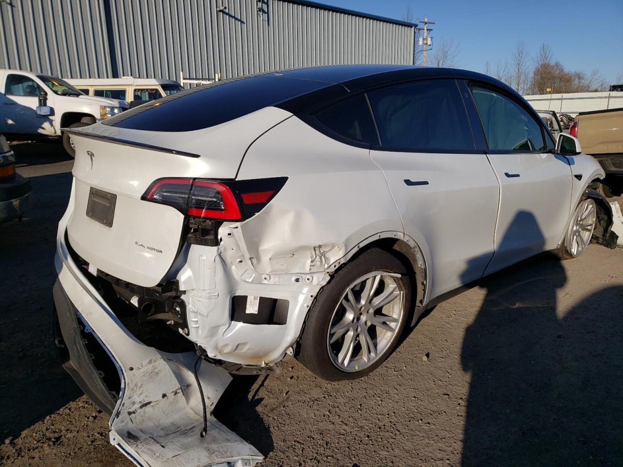 Photo 4 from auction – 2021 TESLA MODEL Y with VIN 5YJYGDEE0MF090221