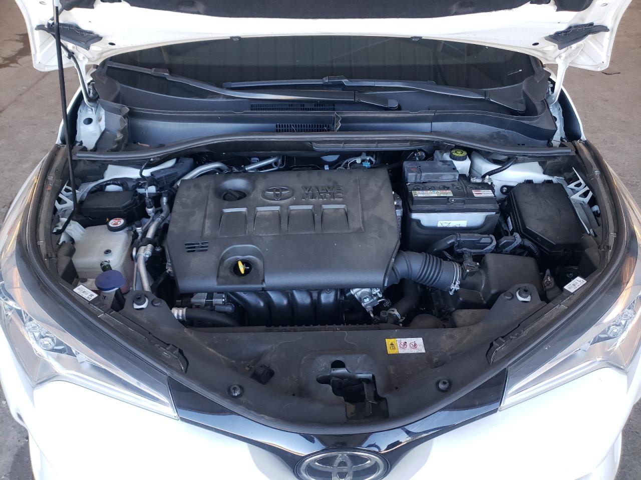 Photo 7 from auction – 2019 TOYOTA C-HR XLE with VIN NMTKHMBX2KR095887