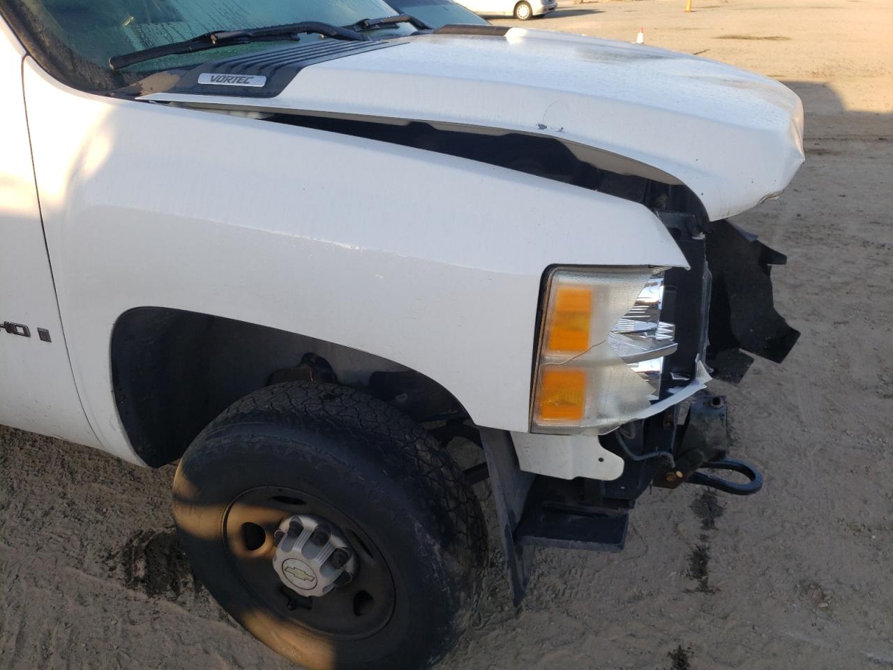 Photo 9 from auction – 2008 CHEVROLET SILVERADO with VIN 1GCHC23K78F185093