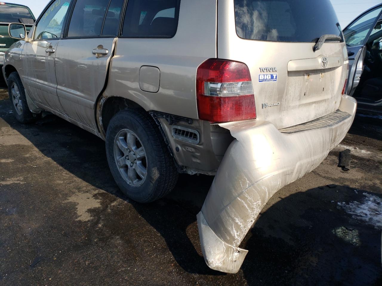 Photo 9 from auction – 2004 TOYOTA HIGHLANDER with VIN JTEEP21A240001222