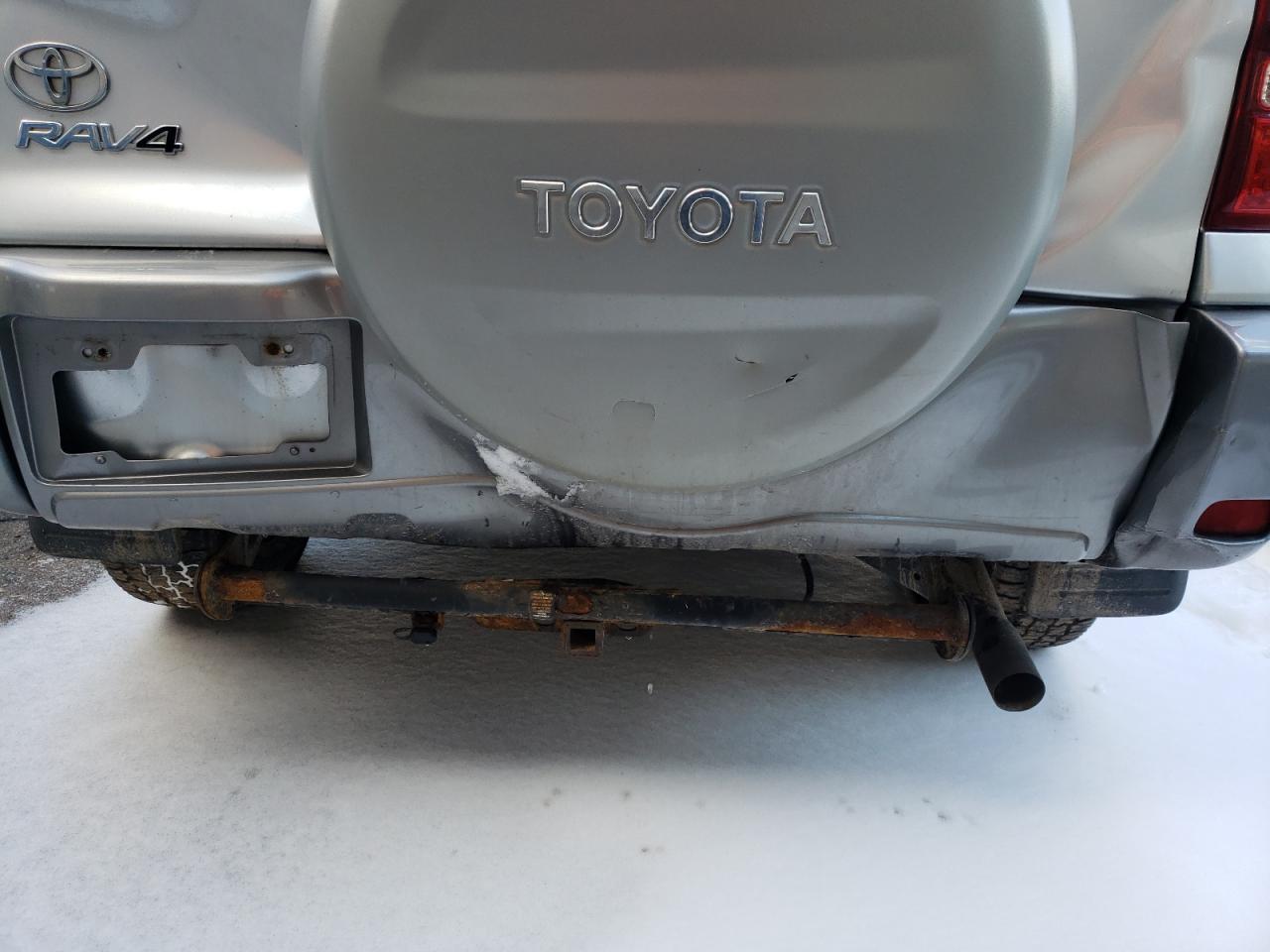 Photo 9 from auction – 2005 TOYOTA RAV4 with VIN JTEGD20V450081582