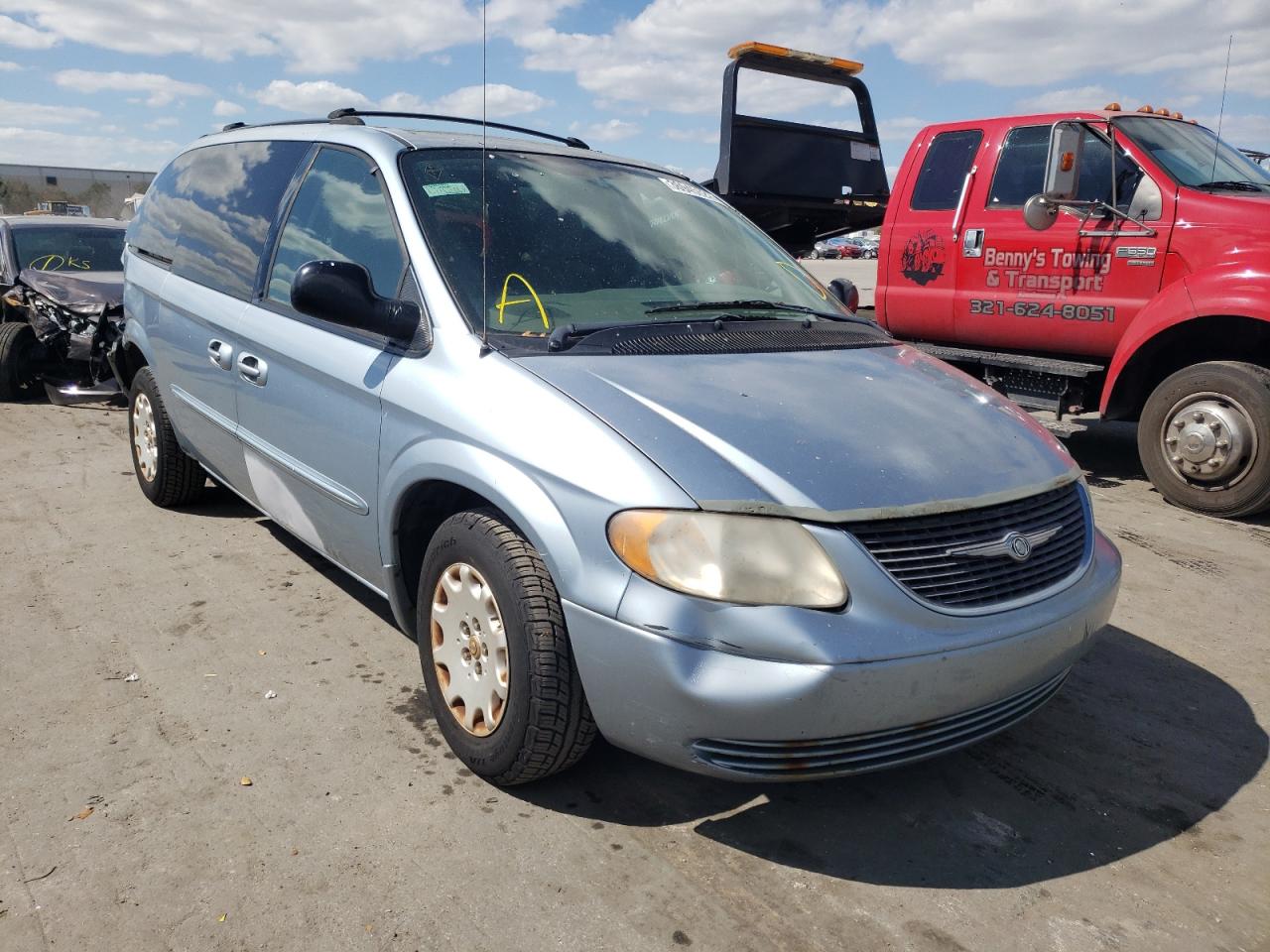 Photo 1 from auction – 2003 CHRYSLER TOWN & COU with VIN 2C4GP44383R353117