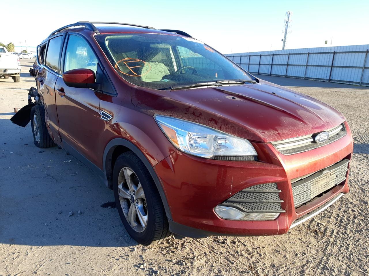 FORD ESCAPE SE 2015 with VIN 1FMCU0G91FUB41534 - Photo from auction