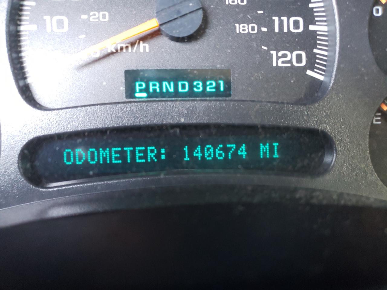 Photo 8 from auction – 2005 CHEVROLET SILVERADO with VIN 1GCEK19T05E180478