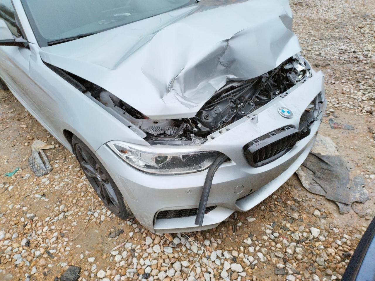 Photo 9 from auction – 2016 BMW M235I with VIN WBA1J7C5XGV360033