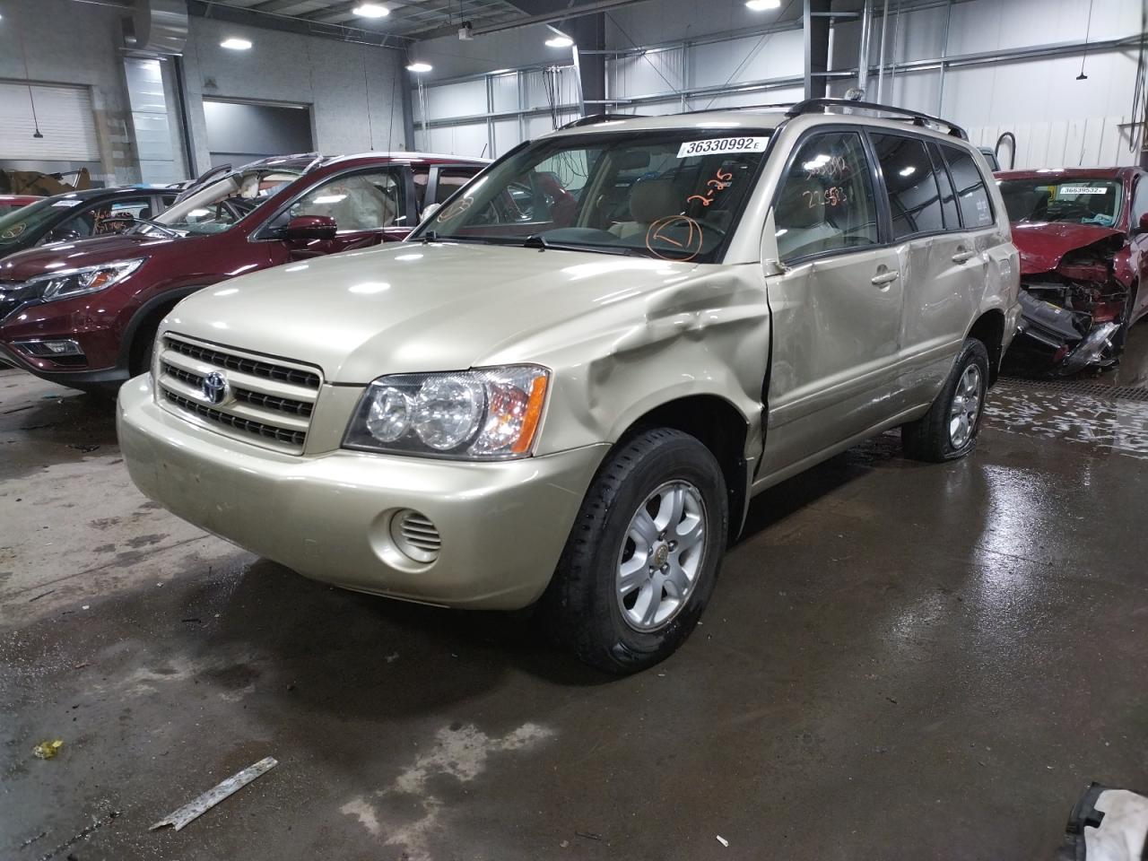 Photo 2 from auction – 2003 TOYOTA HIGHLANDER with VIN JTEHF21A530118615