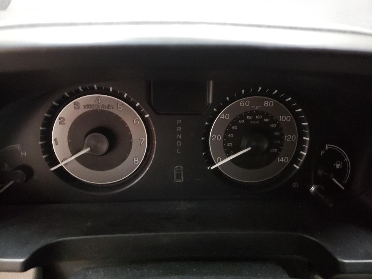 Photo 8 from auction – 2016 HONDA ODYSSEY EX with VIN 5FNRL5H47GB074417