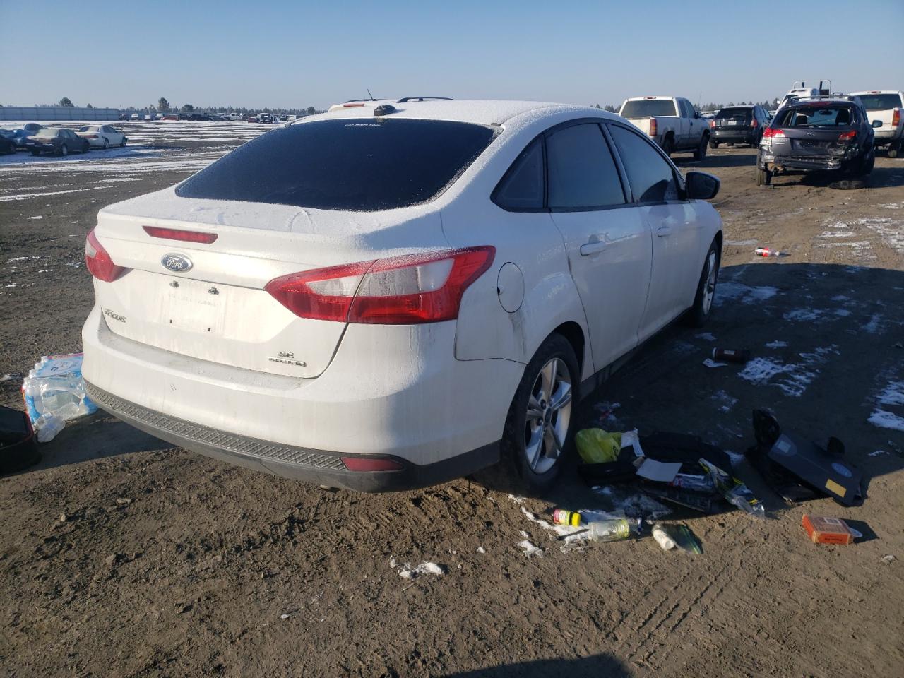 Photo 4 from auction – 2013 FORD FOCUS SE with VIN 1FADP3F27DL383890