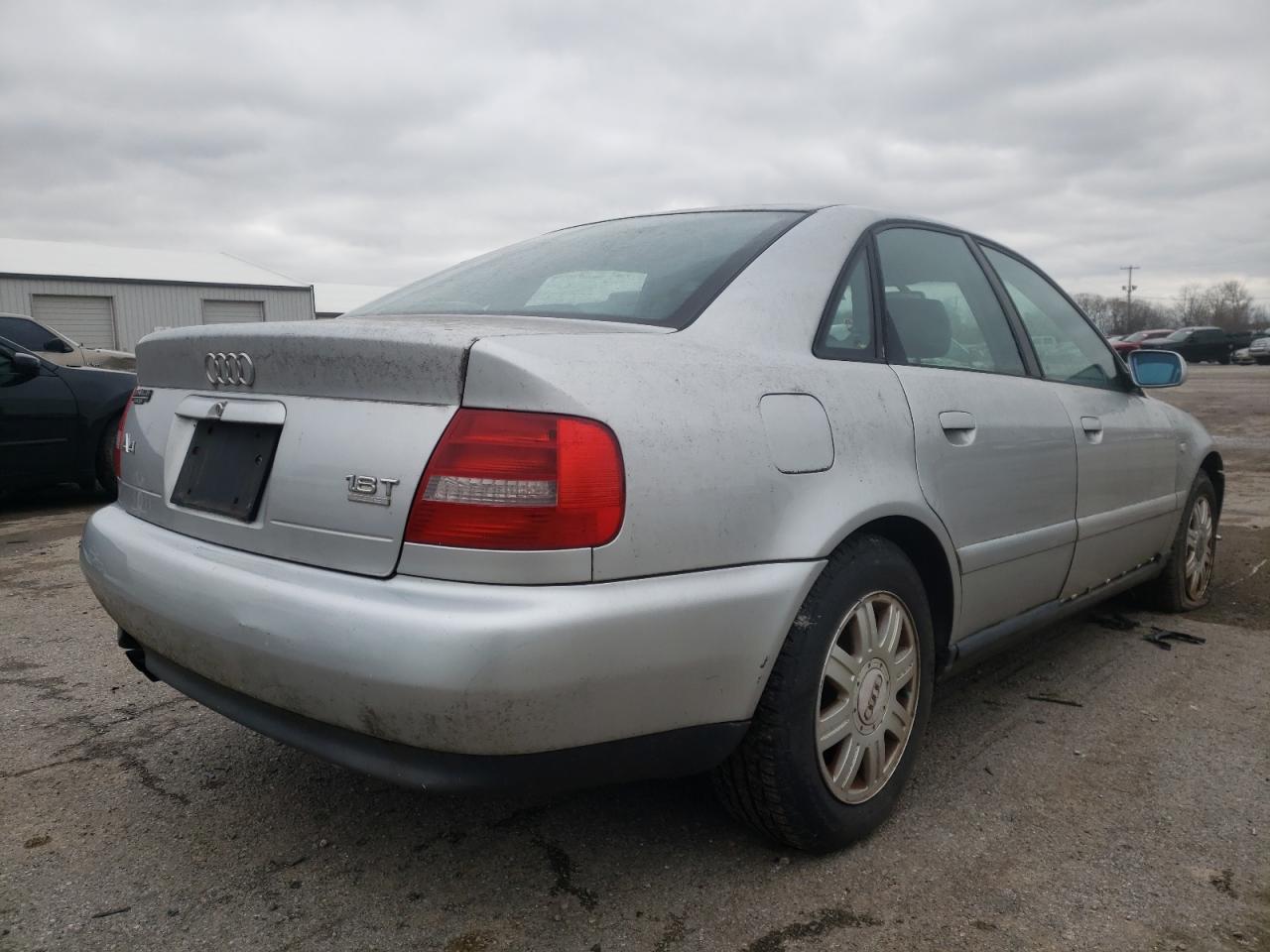 صورة رقم 4 من المزاد - 2000 AUDI A4 1.8T QU مع VIN WAUDC68D5YA182798